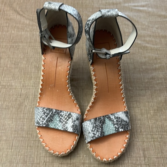 Women’s shoes - Picture 5 of 5